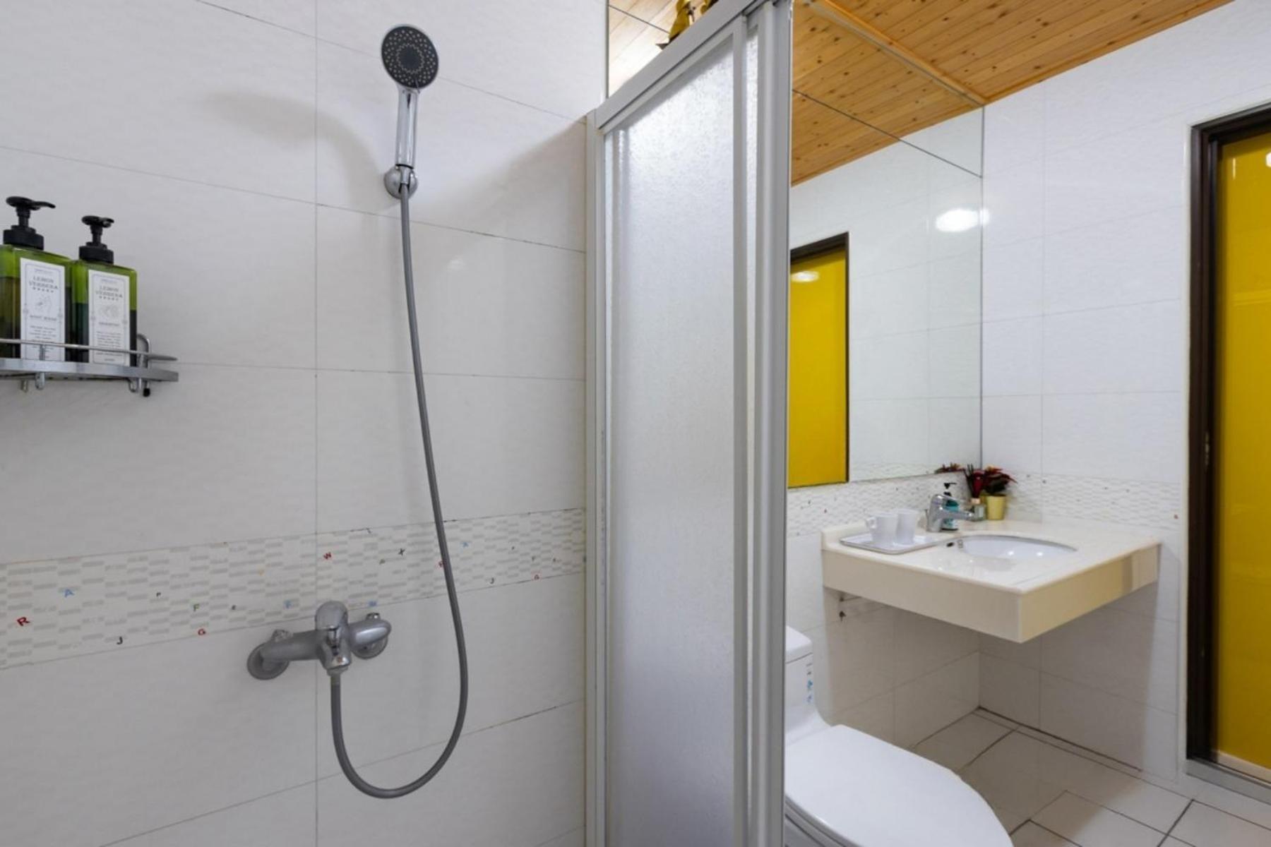 Hi Zebra Travel B&B Dongshan  Eksteriør billede